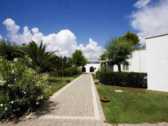 Villa in vendita a Lecce LE