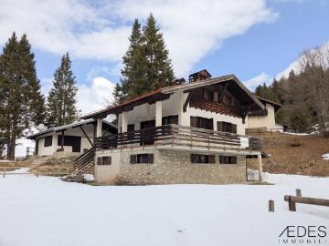 Villa in vendita a Ledro TN