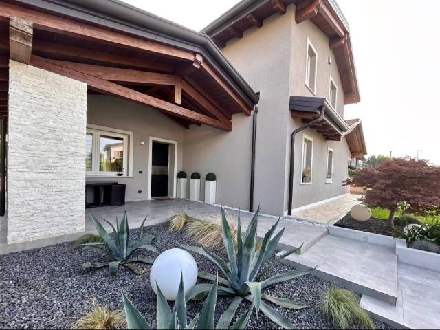 Villa in vendita a Legnago VR