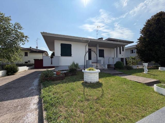 Villa in vendita a Legnago VR