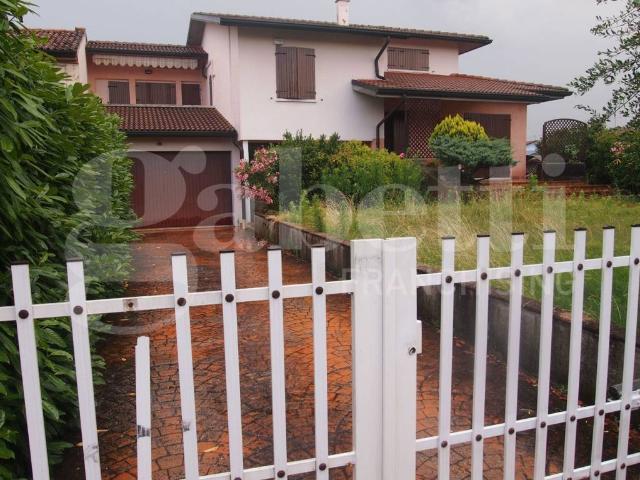 Villa in vendita a Legnago VR