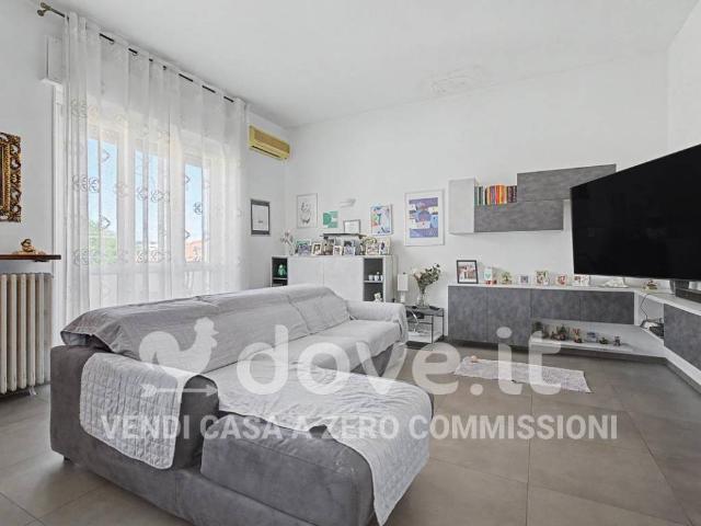 Villa in vendita a Legnano MI