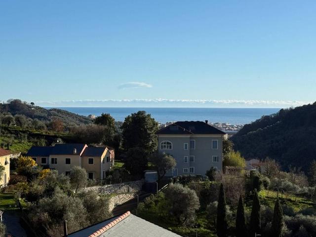 Villa in vendita a Leivi GE