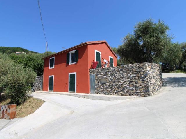 Villa in vendita a Leivi GE