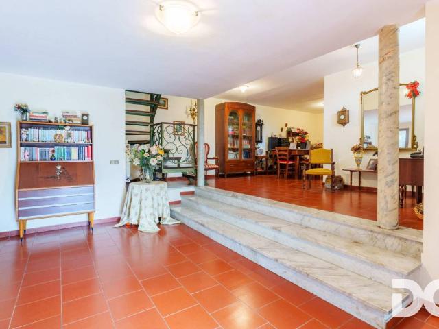 Villa in vendita a Leivi GE