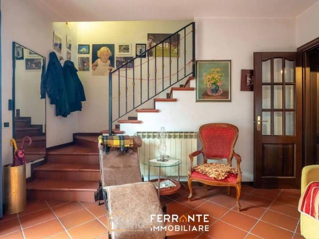Villa in vendita a Leivi GE
