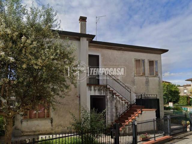 Villa in vendita a Lendinara RO