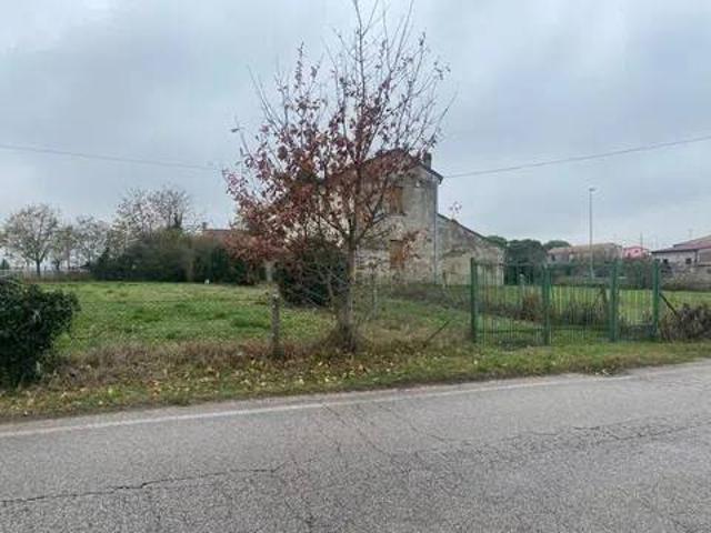 Villa in vendita a Lendinara RO