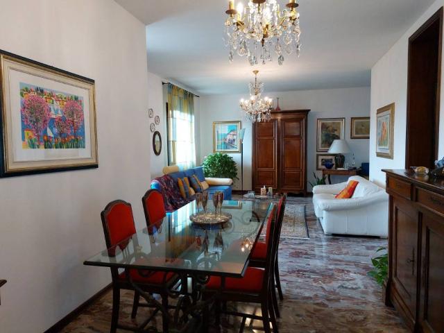 Villa in vendita a Lendinara RO
