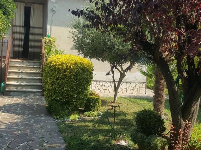 Villa in vendita a Leno BS