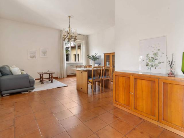 Villa in vendita a Lentate sul Seveso MB