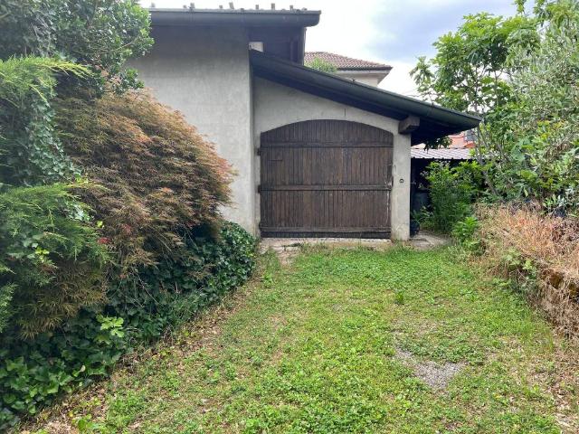 Villa in vendita a Lentate sul Seveso MB