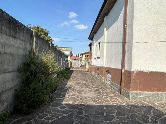 Villa in vendita a Lentate sul Seveso MB