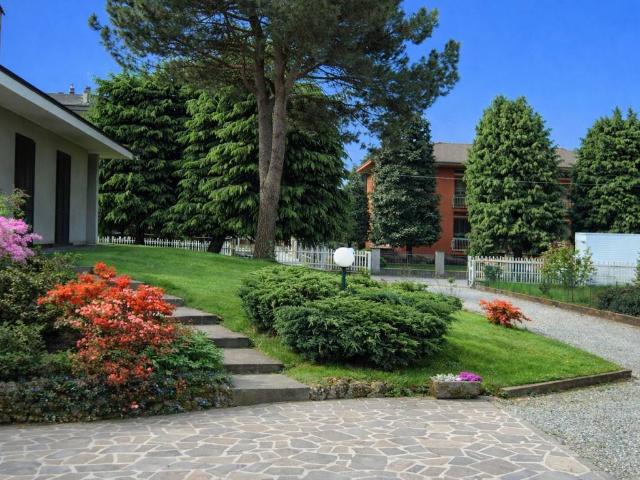 Villa in vendita a Lentate sul Seveso MB
