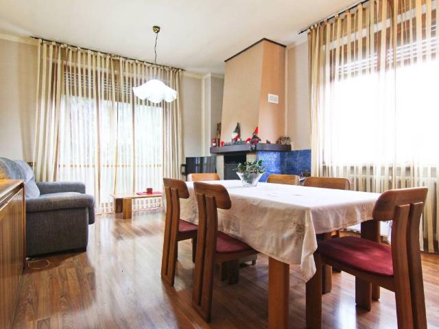 Villa in vendita a Lentate sul Seveso MB