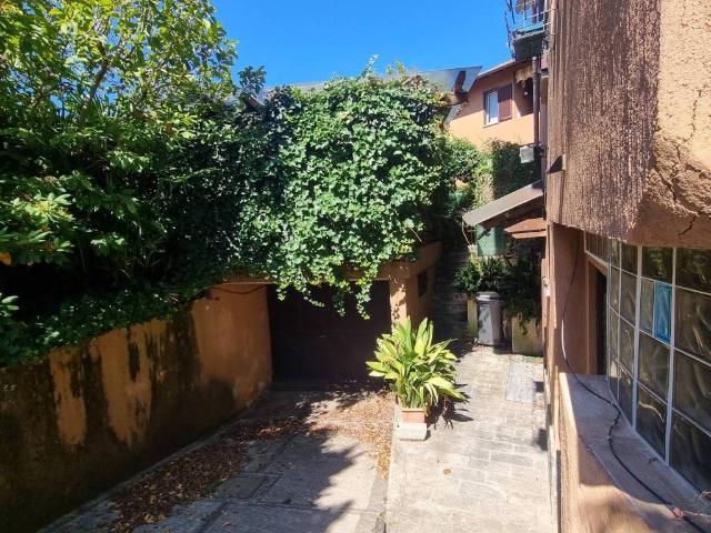 Villa in vendita a Lentate sul Seveso MB