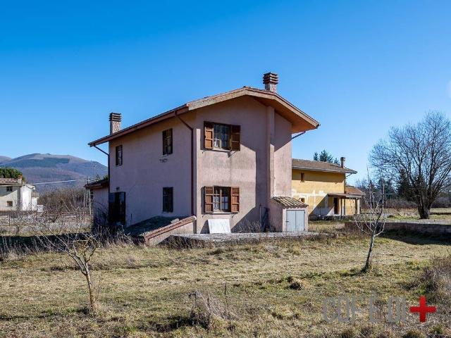 Villa in vendita a Leonessa RI