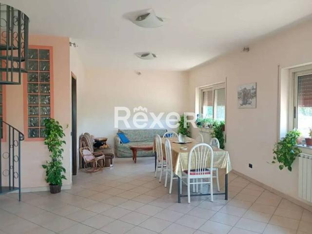 Villa in vendita a Leonforte EN