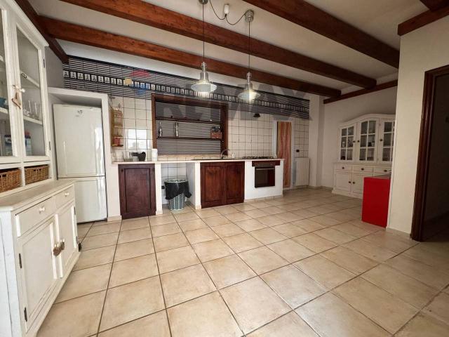 Villa in vendita a Leporano