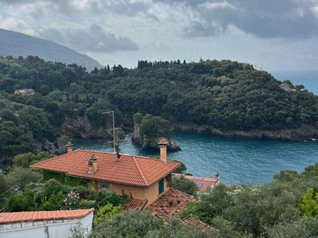 Villa in vendita a Lerici SP