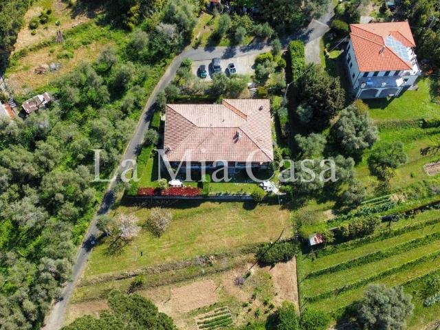 Villa in vendita a Lerici SP