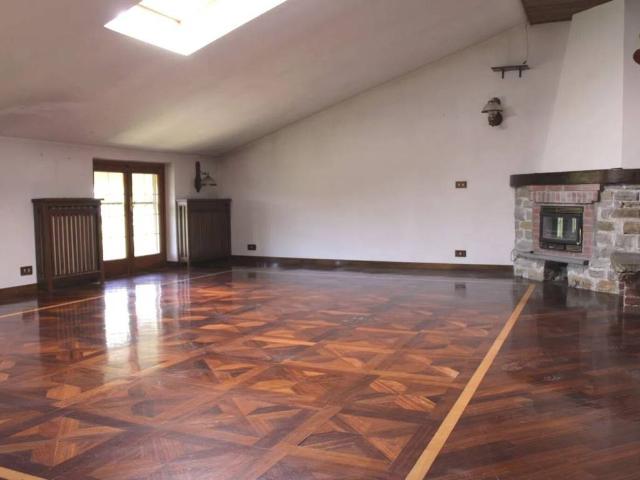 Villa in vendita a Lerma AL