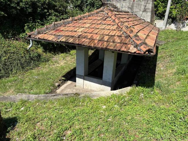 Villa in vendita a Lesa NO