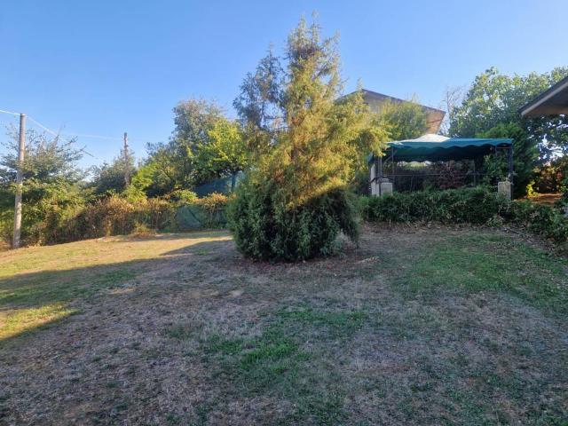 Villa in vendita a Lesegno CN