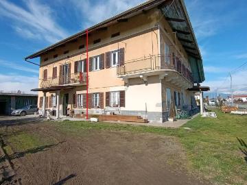 Villa in vendita a Lessona BI