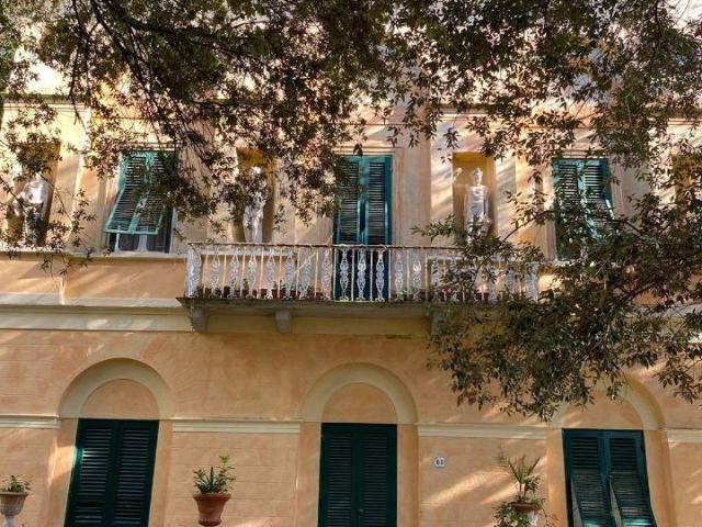 Villa in vendita a Livorno