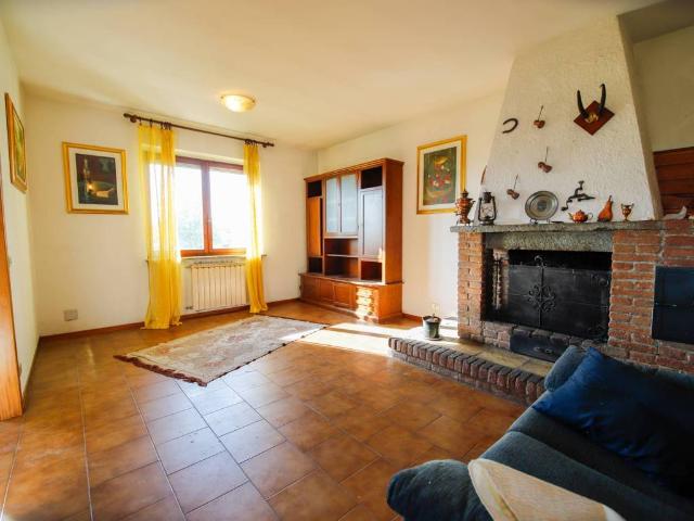 Villa in vendita a Livorno Ferraris VC