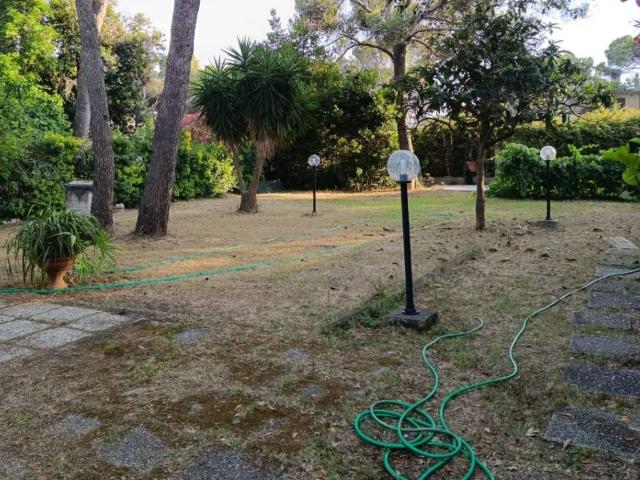 Villa in vendita a Livorno LI