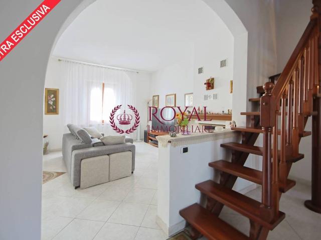 Villa in vendita a Livorno LI
