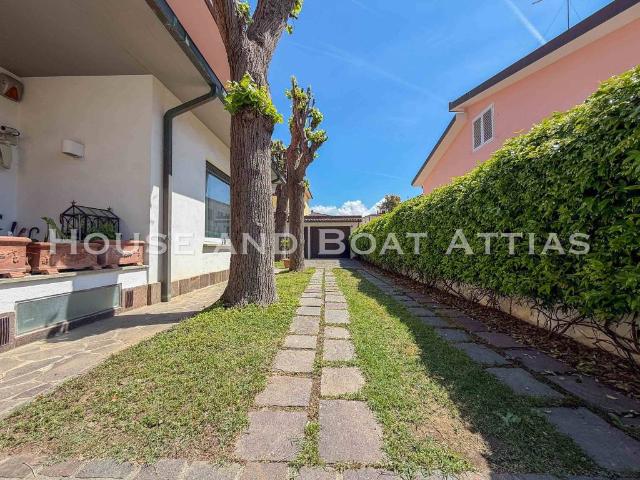 Villa in vendita a Livorno LI