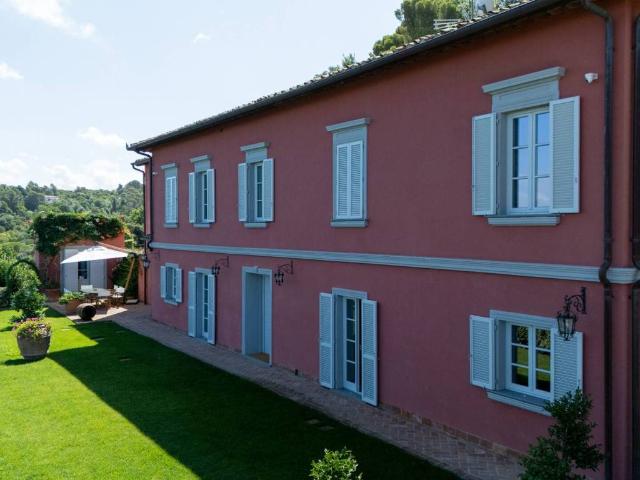 Villa in vendita a Livorno LI