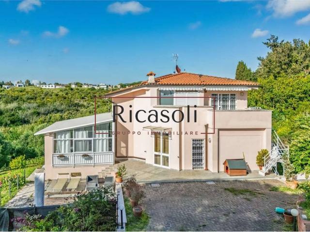 Villa in vendita a Livorno LI