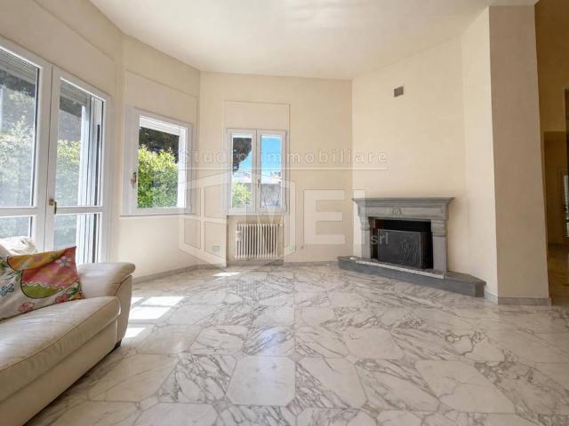 Villa in vendita a Livorno LI