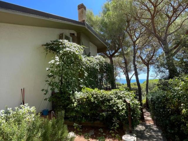 Villa in vendita a Livorno LI