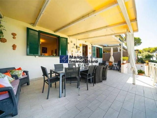 Villa in vendita a Livorno LI
