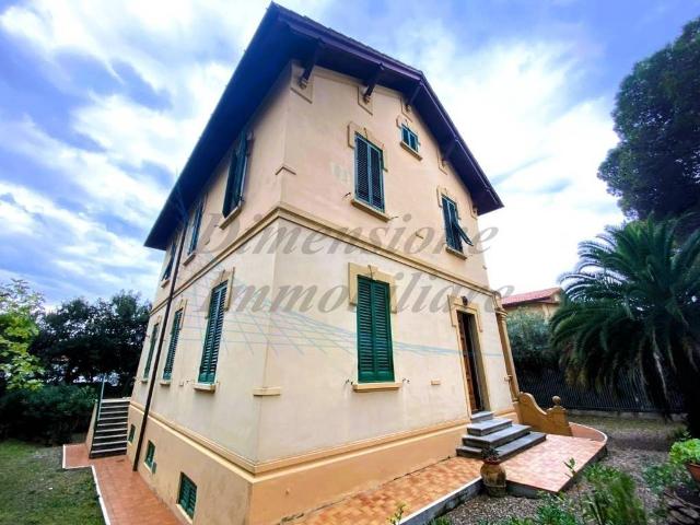 Villa in vendita a Livorno LI