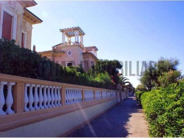 Villa in vendita a Livorno LI