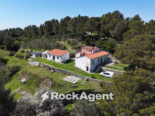 Villa in vendita a Livorno LI