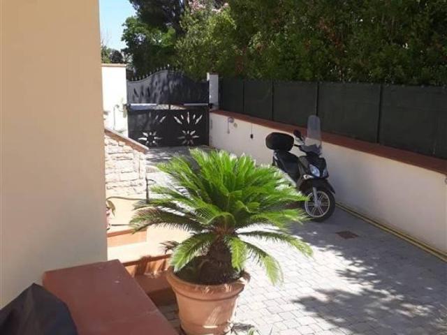 Villa in vendita a Livorno LI