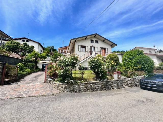Villa in vendita a Lizzano in Belvedere BO