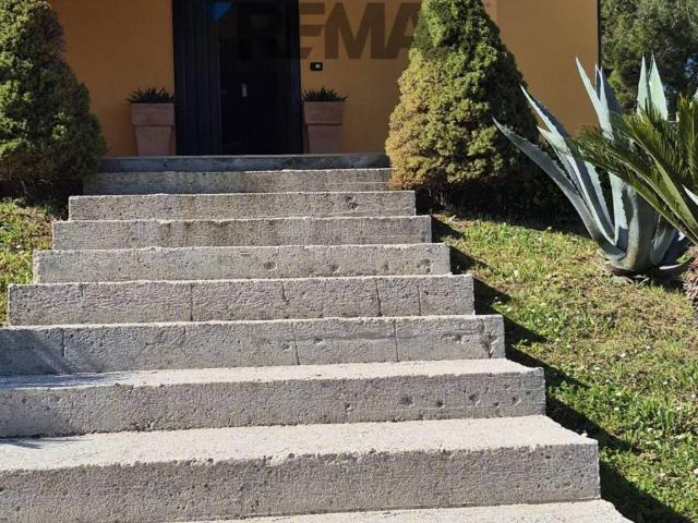 Villa in vendita a Liberi CE
