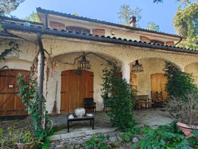 Villa in vendita a Licciana Nardi MS