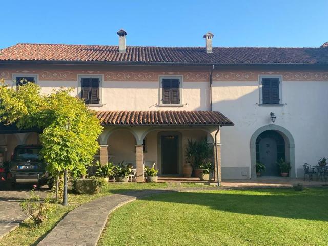 Villa in vendita a Licciana Nardi MS