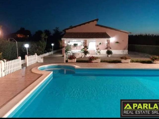Villa in vendita a Licata AG