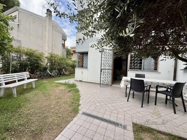 Villa in vendita a Lignano Sabbiadoro UD