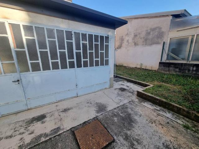 Villa in vendita a Limbiate MB